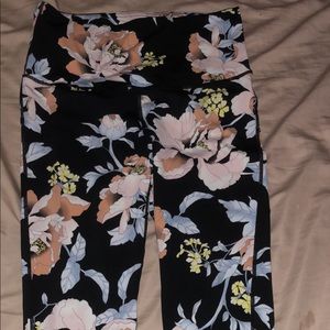 Bella Marie boutique workout leggings